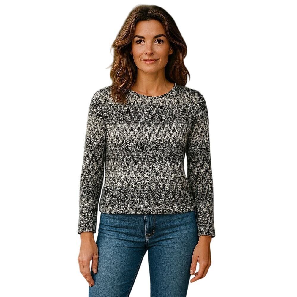 Alfred Dunner ladies top Glitter holiday black/silver Size Large Holiday party